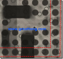 BGA錫球尺寸小于0.4mm，采用降低BGA內(nèi)圍襲球的錫膏量所得到X-Ray，稍微留意一下可以發(fā)現(xiàn)最外圈的錫量(圓的直徑)比其他內(nèi)圍的錫球上的錫量來得多一點點。也就是外圈的黑色圓形直徑比內(nèi)圈的圓形來得大一點點。