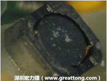 使用銀(Ag)鍍層的電源電感器(Power Inductors)，經(jīng)過(guò)推力測(cè)試后，零件端點(diǎn)上已經(jīng)看不到任何鍍層的痕跡了，所以其耐推力就比較小。