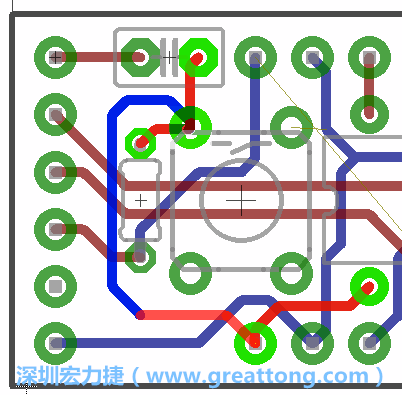 為了要?jiǎng)?chuàng)造一個(gè)電路通道，首先要先點(diǎn)擊重置開關(guān)的連結(jié)點(diǎn)進(jìn)行布線，在電路板的背面繪制線路直到其它線路前的乾淨(jìng)區(qū)域。