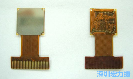 FPC可設(shè)計(jì)的電路復(fù)雜度與密度，比PCB遜色，但可適應(yīng)結(jié)構(gòu)的彈性結(jié)構(gòu)，成為電子產(chǎn)品設(shè)計(jì)重點(diǎn)。